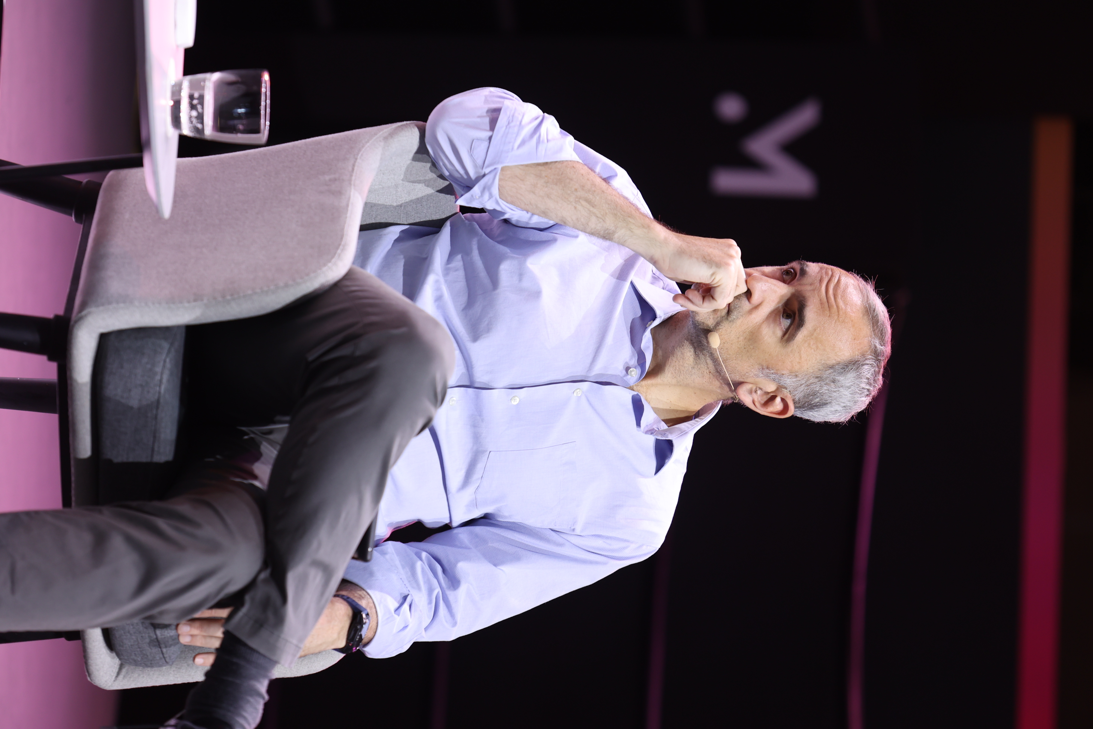 Zennon Kapron on stage at Money20/20